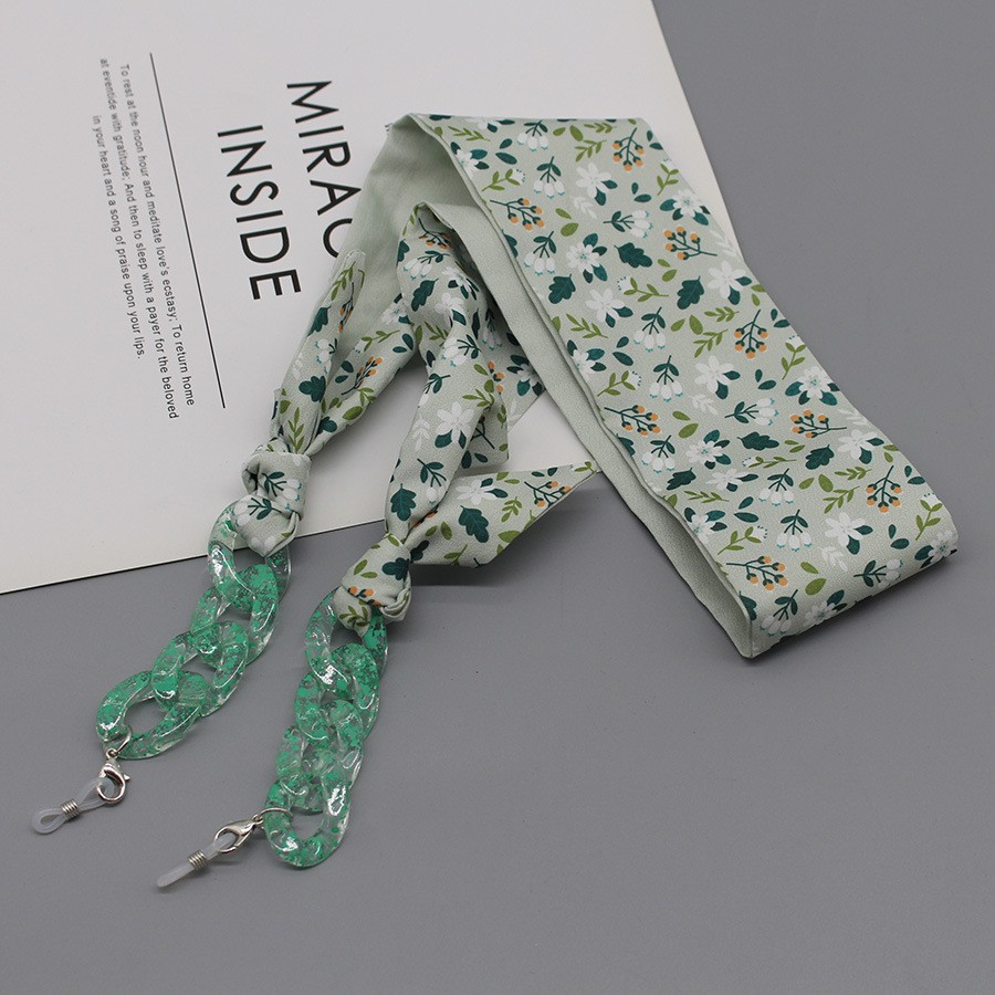 Bohemia Print Silk Scarf Glass - مراجعة Mask Chain Holder وسعره
